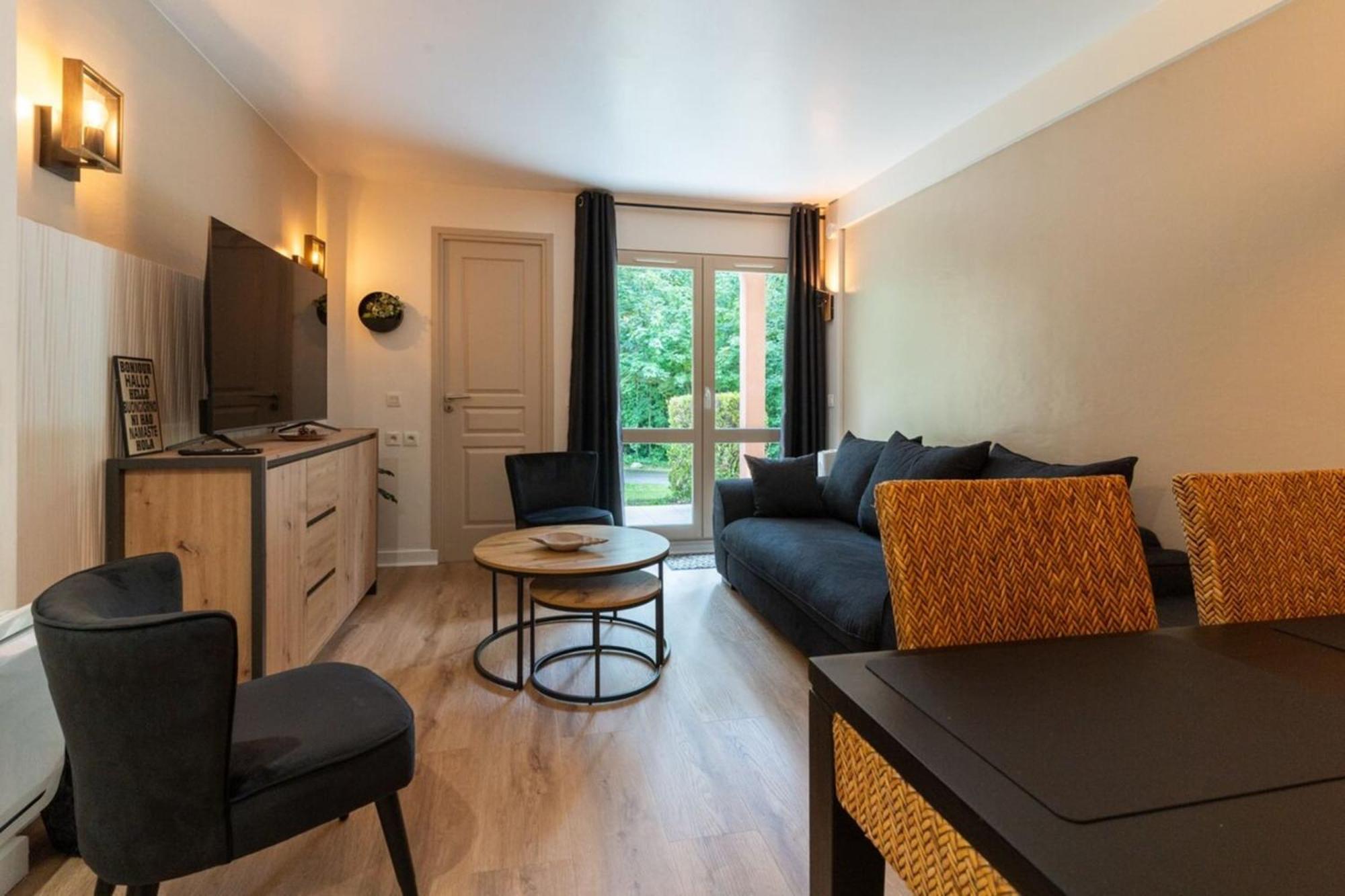 Beautiful Flat With Swimming Pool Tennis Court And Private Car Parking 09 Le Touquet Екстер'єр фото