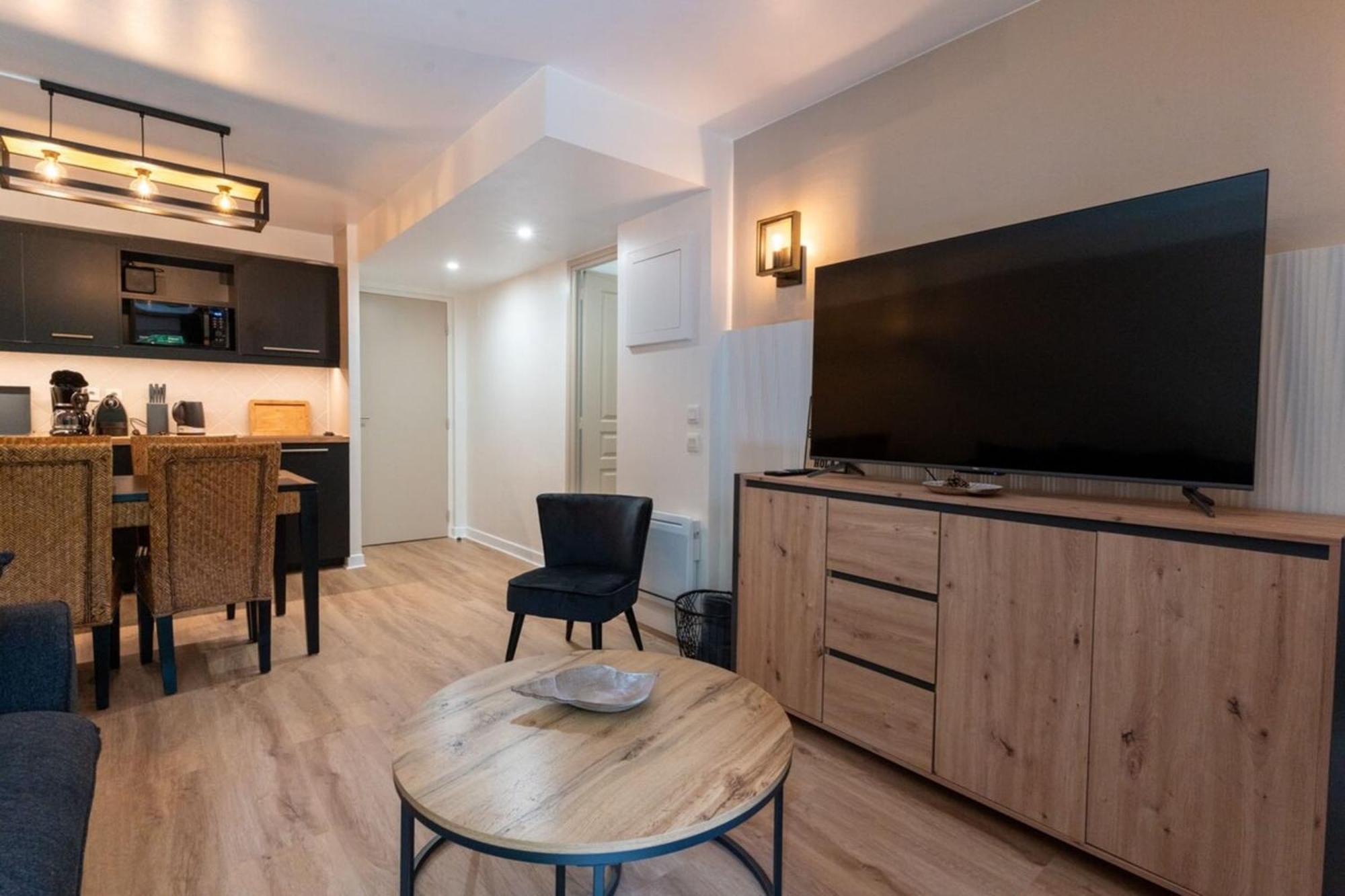 Beautiful Flat With Swimming Pool Tennis Court And Private Car Parking 09 Le Touquet Екстер'єр фото